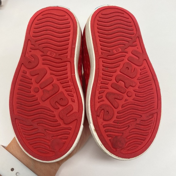 Red Native Jefferson shoes - Picture 4 of 4